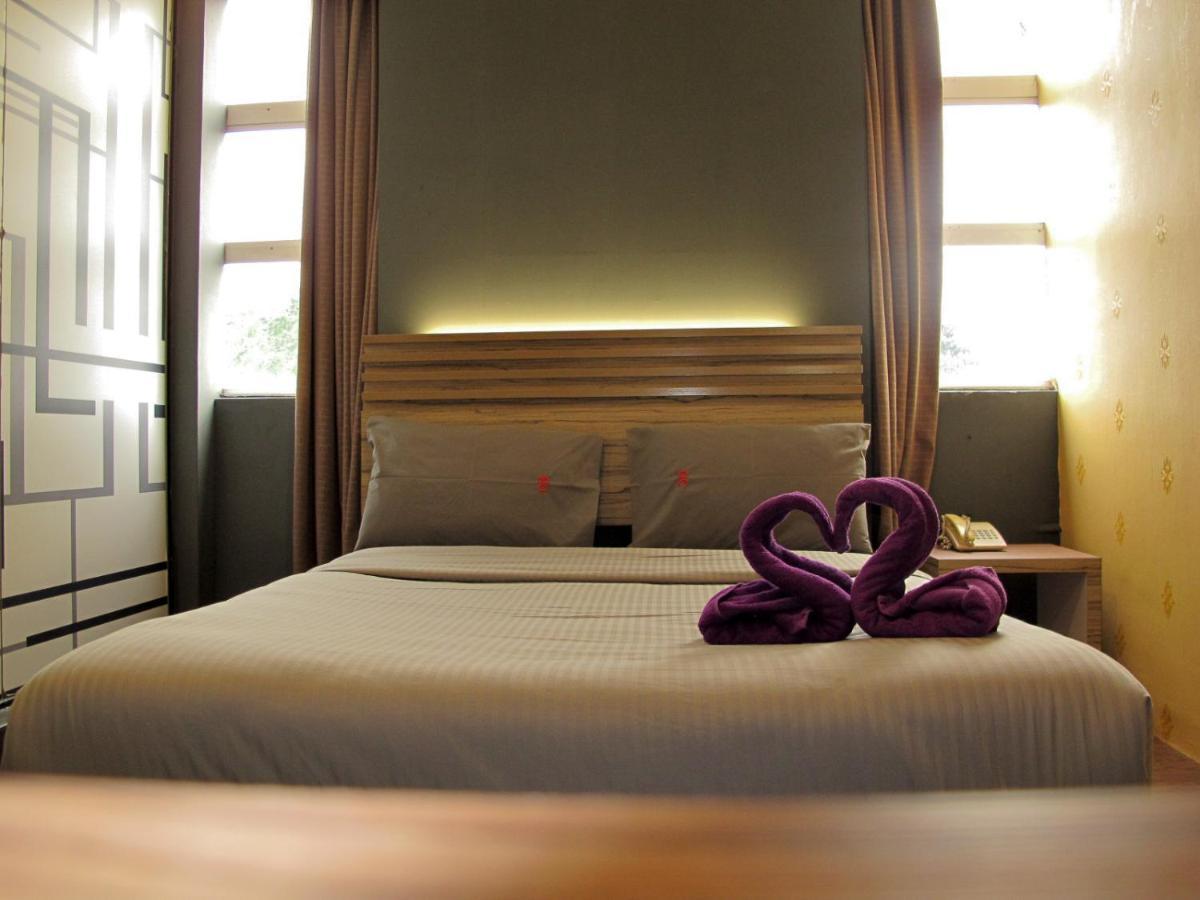 Classical Boutique Hotel Пучонг Екстер'єр фото
